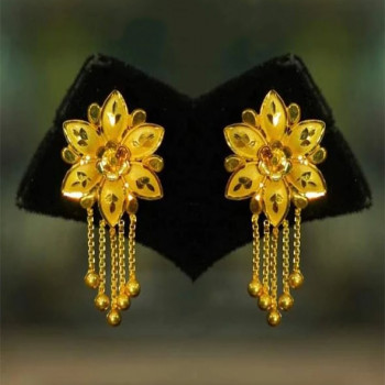 Earrings Photo 3